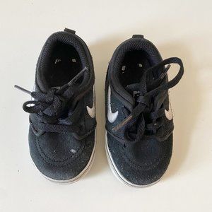Nike SB Stefan Janoski Sneakers Size 5C